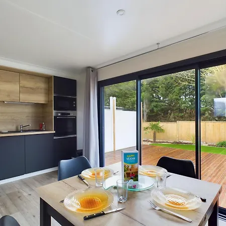 Les Voiles Blanches - Pour 8 *